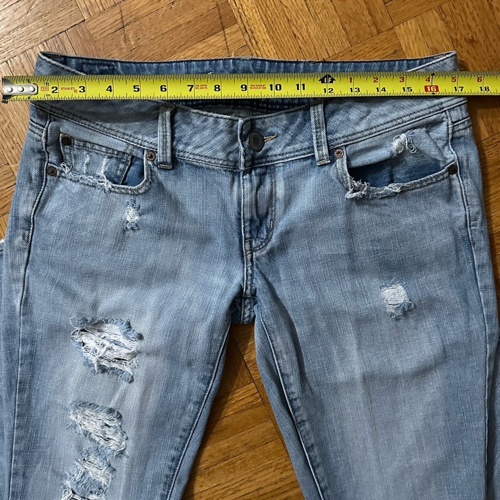 American Eagle 100% Cotton - 8 - Orig 3591 Blue Jeans —RARE — Low Rise Faded